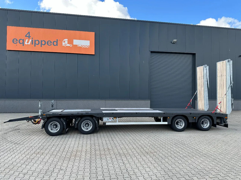 Faymonville MAX600-S-4-8.90-U, 4 axles (2 + 2), hydraulic ramps, loading-floor 8.90cm, NEW!! - Reboque transporte de veículos: foto 3 Faymonville MAX600-S-4-8.90-U, 4 axles (2 + 2), hydraulic ramps, loading-floor 8.90cm, NEW!! - Reboque transporte de veículos: foto 3