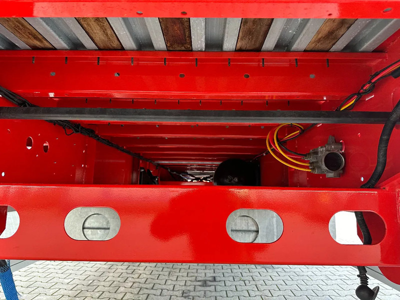 Semi-reboque transportador de contêineres/ Caixa móvel novo Kässbohrer NEU Heavy-Duty Platform, Heckbündig, Twistlocks (1x 40FT / 2x 20FT), ADR (EX/II, EX/III, FL, AT), Rungtasschen, Scheibebremsen: foto 7