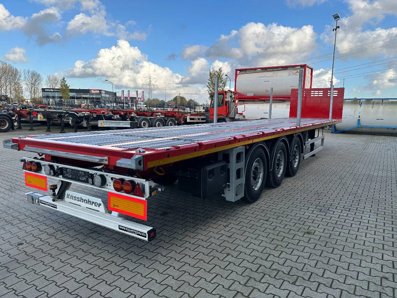 Kässbohrer nieuwe, direct leverbare Heavy-Duty platte oplegger, Heckbündig, Twistlocks (1x 40FT / 2x 20FT), rongpotten, schijfremmen, NL-re - Semi-reboque plataforma/ Caixa aberta: foto 3 Kässbohrer nieuwe, direct leverbare Heavy-Duty platte oplegger, Heckbündig, Twistlocks (1x 40FT / 2x 20FT), rongpotten, schijfremmen, NL-re - Semi-reboque plataforma/ Caixa aberta: foto 3