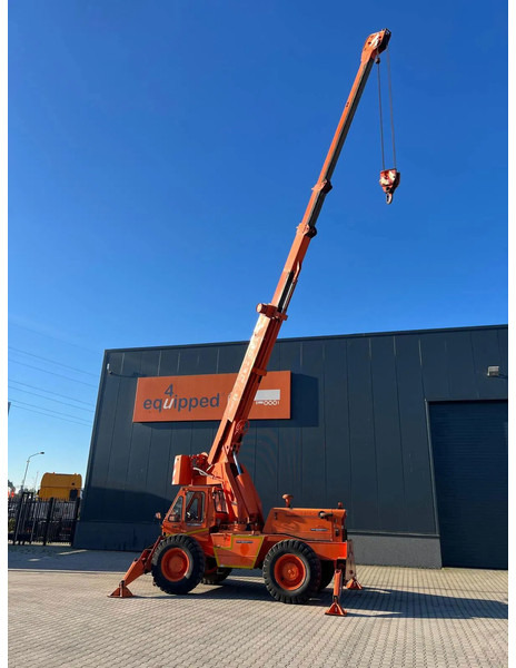Komatsu GALION 150FA 4-WHEEL DRIVE + 4-WHEEL STEERING, CE marked, valid tests, fully documented - Grua todo o terreno: foto 4 Komatsu GALION 150FA 4-WHEEL DRIVE + 4-WHEEL STEERING, CE marked, valid tests, fully documented - Grua todo o terreno: foto 4
