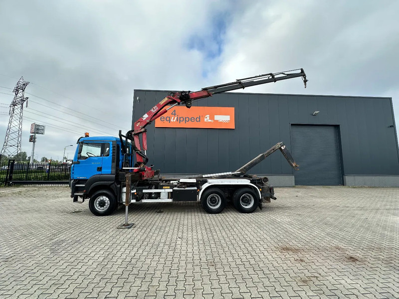 MAN TGA 33.430 6x6, HMF 1823 (K3) Crane + VDL HOOK, full spring, EURO-3, manual gearbox - Camião polibenne, Camião grua: foto 5 MAN TGA 33.430 6x6, HMF 1823 (K3) Crane + VDL HOOK, full spring, EURO-3, manual gearbox - Camião polibenne, Camião grua: foto 5