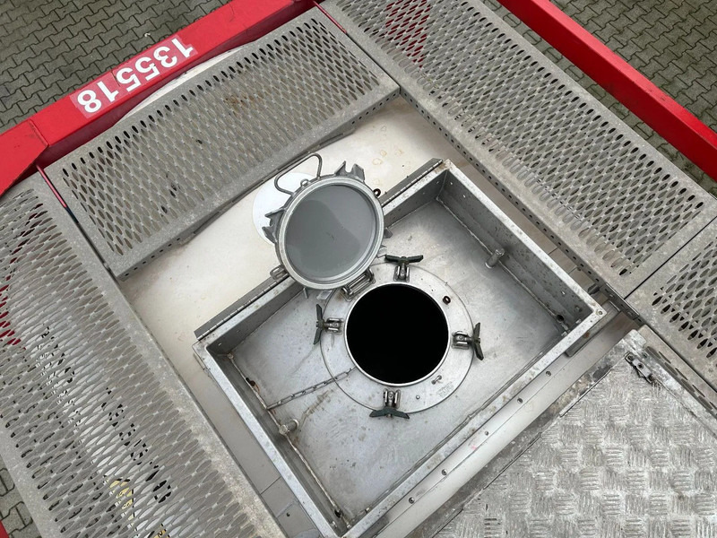 Depósito de armazenamento para transporte de combustível SINGAMAS 20FT ISO, 26.000L/1-COMP/3 BAFFELS/3 manholes, 5Y inspection: 06/2027: foto 16