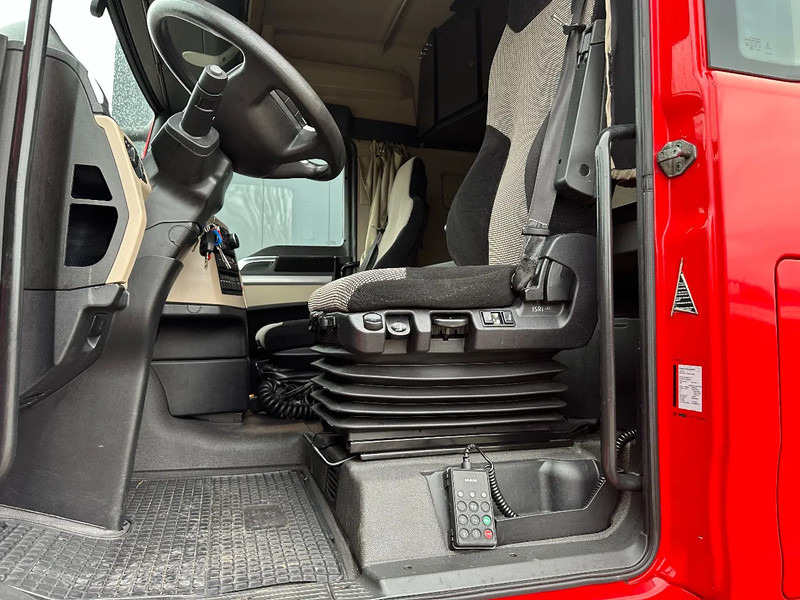 Tractor para transporte de materiais a granel MAN TGX 18.420 ADR (FL, AT), PTO, 10x available: foto 11 Tractor para transporte de materiais a granel MAN TGX 18.420 ADR (FL, AT), PTO, 10x available: foto 11