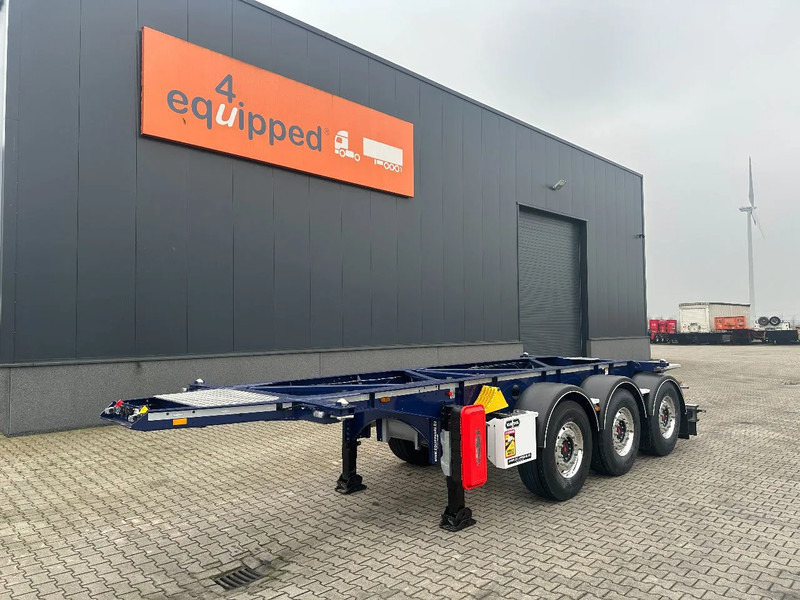 Van Hool NEW / DIRECT AVAILABLE 20FT ADR-CHASSIS, EMPTY WEIGHT: 3.300KG, DISCBRAKES, 3x available, ALU WHEELS - Semi-reboque transportador de contêineres/ Caixa móvel: foto 1 Van Hool NEW / DIRECT AVAILABLE 20FT ADR-CHASSIS, EMPTY WEIGHT: 3.300KG, DISCBRAKES, 3x available, ALU WHEELS - Semi-reboque transportador de contêineres/ Caixa móvel: foto 1