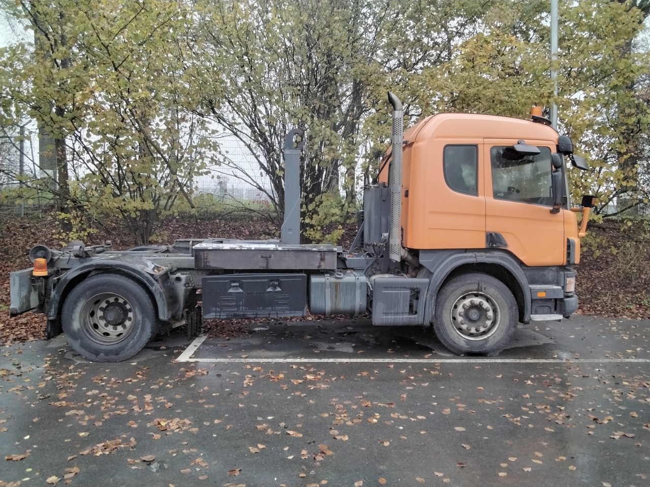SCANIA 94G260 - Camião basculante: foto 3 SCANIA 94G260 - Camião basculante: foto 3