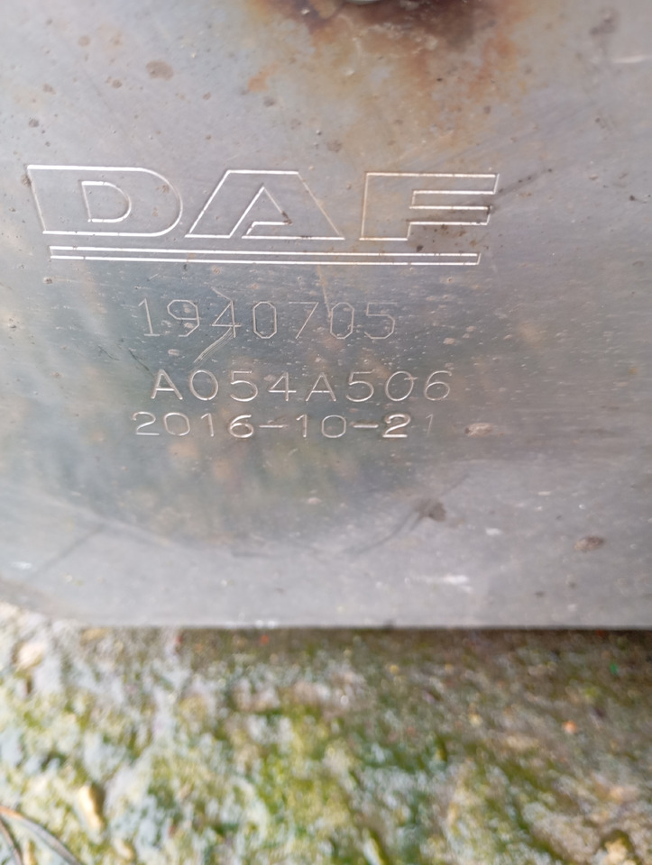 DAF XF106 - Conversor catalítico: foto 2 DAF XF106 - Conversor catalítico: foto 2