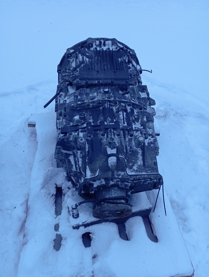 MAN ZF - Caixa de velocidade para Camião chassi: foto 4 MAN ZF - Caixa de velocidade para Camião chassi: foto 4