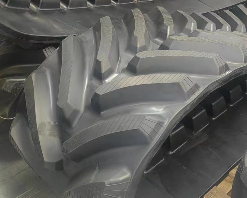 Rubber track for John Deere 8***T 18", 25" and 30" - Rasto para Trator de rastos: foto 5 Rubber track for John Deere 8***T 18", 25" and 30" - Rasto para Trator de rastos: foto 5