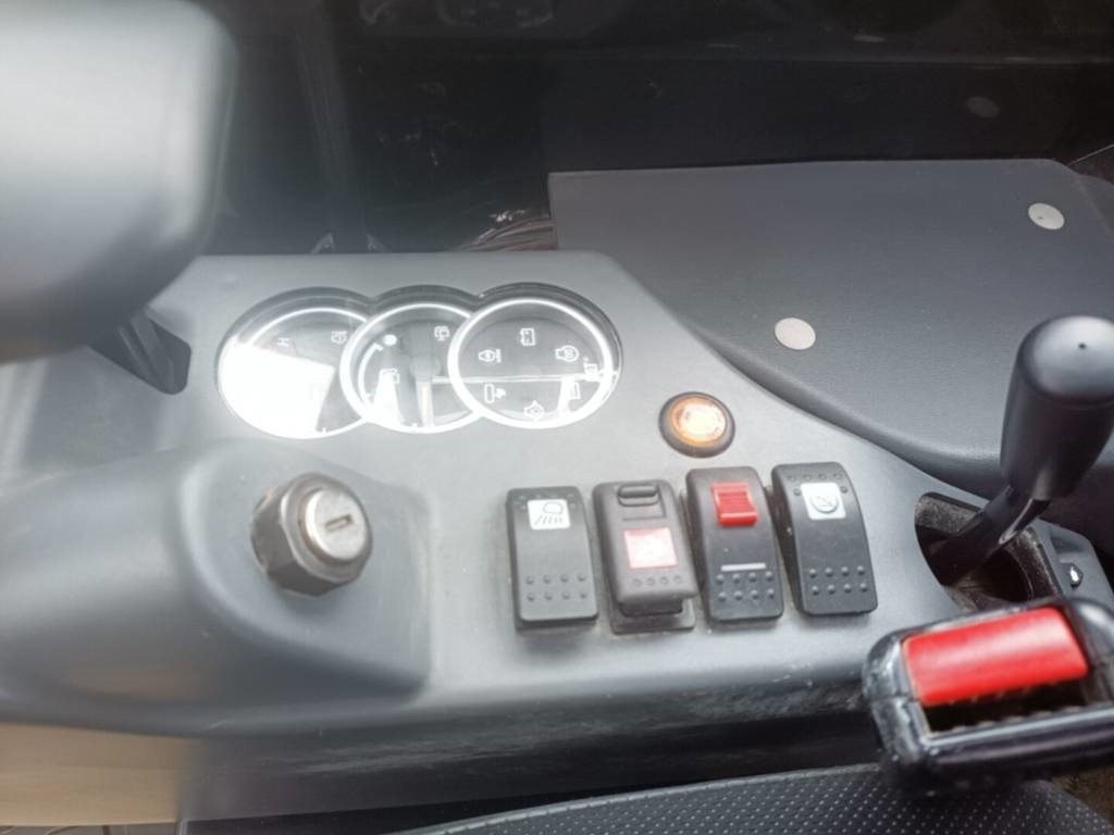 Escavadora de rastos CATERPILLAR 303 ECR: foto 14 Escavadora de rastos CATERPILLAR 303 ECR: foto 14