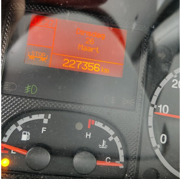 Furgão Fiat Ducato: foto 9