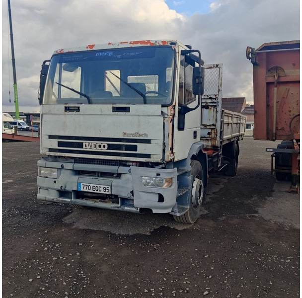 Iveco Eurotech - Camião de caixa aberta/ Plataforma: foto 1 Iveco Eurotech - Camião de caixa aberta/ Plataforma: foto 1