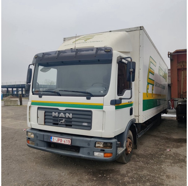 MAN TGL - Camião furgão: foto 1 MAN TGL - Camião furgão: foto 1