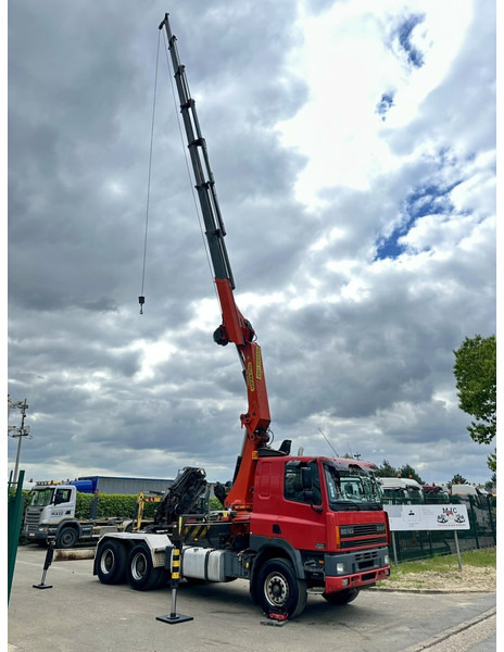DAF 85 CF 430 6x4 CRANE PK 32.000 F (7x) + WINCH - EURO 2 - MANUAL ZF - HUB REDUCTION / STEEL SPRING - BE TRUCK - Camião grua: foto 5 DAF 85 CF 430 6x4 CRANE PK 32.000 F (7x) + WINCH - EURO 2 - MANUAL ZF - HUB REDUCTION / STEEL SPRING - BE TRUCK - Camião grua: foto 5