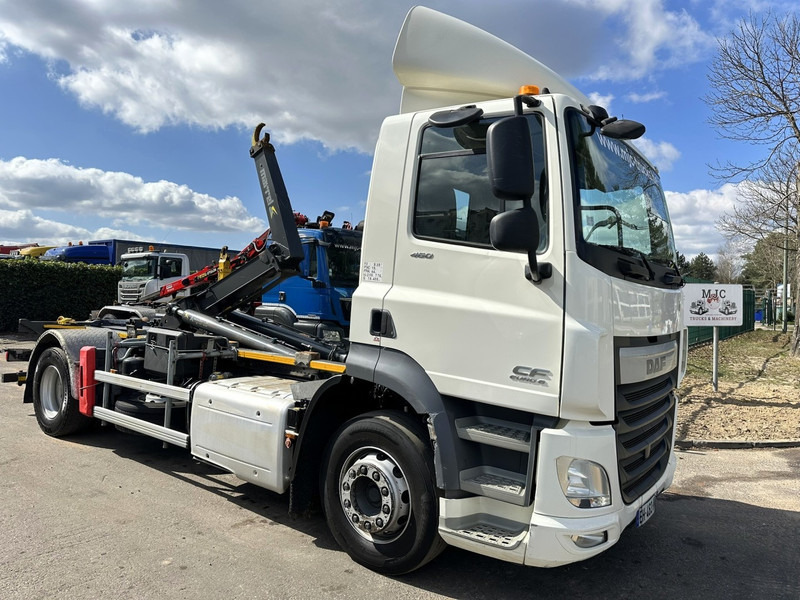 DAF CF 460 4x2 19T MARREL ABROLLKIPPER HAKEN - 5.10M + 1.30M Ausziehbarer Stoßstange - EURO 6 - 13L ENGINE - ZF AUTO - Camião polibenne: foto 1 DAF CF 460 4x2 19T MARREL ABROLLKIPPER HAKEN - 5.10M + 1.30M Ausziehbarer Stoßstange - EURO 6 - 13L ENGINE - ZF AUTO - Camião polibenne: foto 1