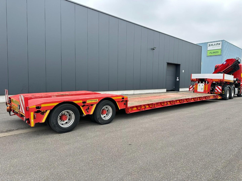 Faymonville 47.5T STBZ-2VA 8m +5m50 LOWBED - TIEFBETT / REMOVABLE NECK - ABNEHMBARE SCHWANENHALS - HYDR STEERING AXLES / LENKACHSEN - SAF - Semi-reboque baixa: foto 3 Faymonville 47.5T STBZ-2VA 8m +5m50 LOWBED - TIEFBETT / REMOVABLE NECK - ABNEHMBARE SCHWANENHALS - HYDR STEERING AXLES / LENKACHSEN - SAF - Semi-reboque baixa: foto 3