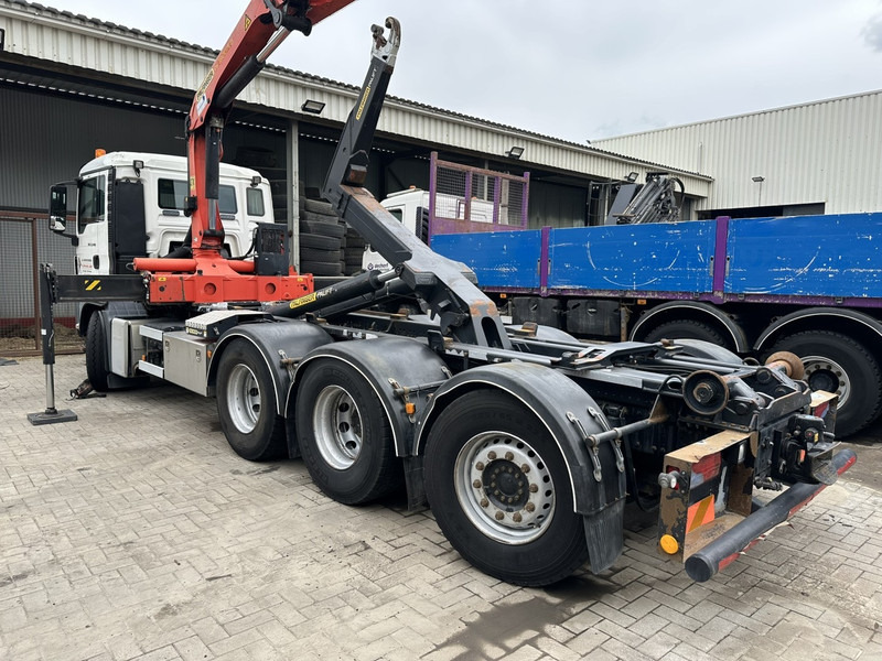 MAN TGS 35.400 8x4 TRIDEM HOOKLIFT T22 + CRANE PALFINGER PK 18001 EH + RADIO - EURO 5 - LIFT/STEERING AXLE - BE TRUCK - Camião polibenne, Camião grua: foto 4 MAN TGS 35.400 8x4 TRIDEM HOOKLIFT T22 + CRANE PALFINGER PK 18001 EH + RADIO - EURO 5 - LIFT/STEERING AXLE - BE TRUCK - Camião polibenne, Camião grua: foto 4