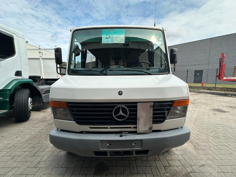 Mercedes-Benz 814 - 38 PLACES LIFT FOR DISABLED - MINDERVALIDE WEG - MANUAL - AIR SUSPENSION - Autocarro: foto 2 Mercedes-Benz 814 - 38 PLACES LIFT FOR DISABLED - MINDERVALIDE WEG - MANUAL - AIR SUSPENSION - Autocarro: foto 2