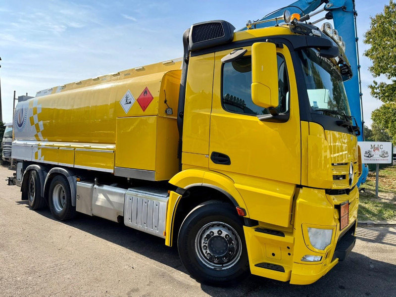 Mercedes-Benz ANTOS 2632 6x2 FUEL TANKER 16.000L - 4 COMP - DIESEL / PETROL - RETARDER - EURO 6 - LIFT / STEERING AXLE - *FULL AIR* - BE TRUCK - Camião cisterna: foto 1 Mercedes-Benz ANTOS 2632 6x2 FUEL TANKER 16.000L - 4 COMP - DIESEL / PETROL - RETARDER - EURO 6 - LIFT / STEERING AXLE - *FULL AIR* - BE TRUCK - Camião cisterna: foto 1