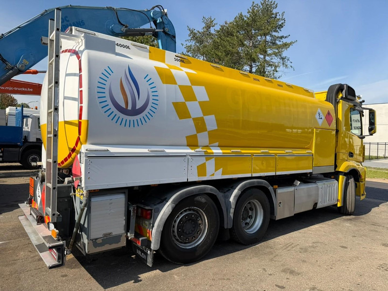 Mercedes-Benz ANTOS 2632 6x2 FUEL TANKER 16.000L - 4 COMP - DIESEL / PETROL - RETARDER - EURO 6 - LIFT / STEERING AXLE - *FULL AIR* - BE TRUCK - Camião cisterna: foto 5 Mercedes-Benz ANTOS 2632 6x2 FUEL TANKER 16.000L - 4 COMP - DIESEL / PETROL - RETARDER - EURO 6 - LIFT / STEERING AXLE - *FULL AIR* - BE TRUCK - Camião cisterna: foto 5