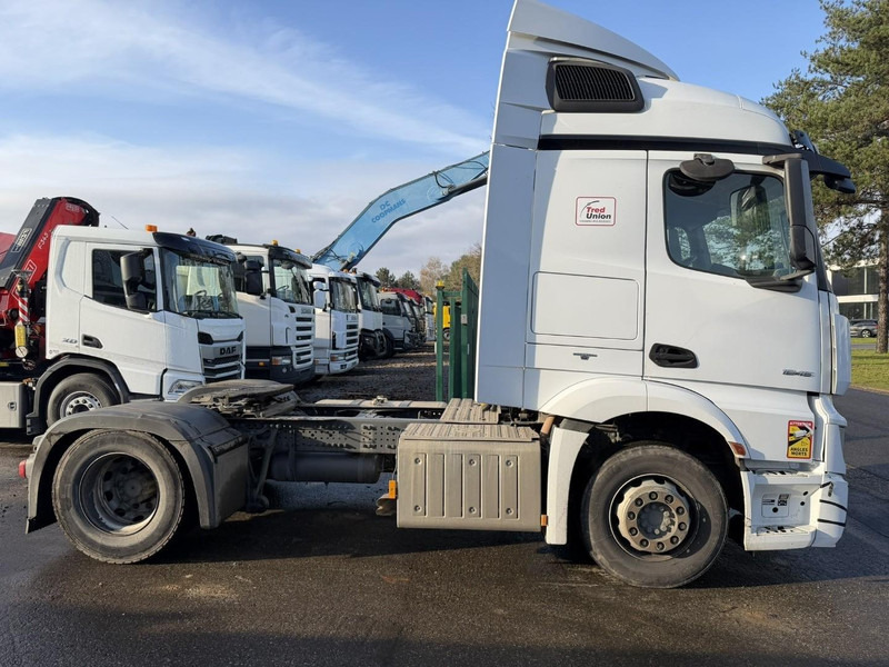 Mercedes-Benz Actros 1845 - 13L ENGINE - STREAMSPACE - FRIGO - SPOILERS - *874.000km* - GOOD CONDITION - Tractor: foto 2 Mercedes-Benz Actros 1845 - 13L ENGINE - STREAMSPACE - FRIGO - SPOILERS - *874.000km* - GOOD CONDITION - Tractor: foto 2