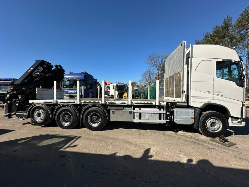 Volvo FH 420 8x4 TRIDEM + KRAAN HIAB 408 E-8 HIPRO + WINCH - 63.000km ONLY - CREWCAB 4 SEATER - PLATFORM 7m - TOP CONDITION - Camião de caixa aberta/ Plataforma, Camião grua: foto 5 Volvo FH 420 8x4 TRIDEM + KRAAN HIAB 408 E-8 HIPRO + WINCH - 63.000km ONLY - CREWCAB 4 SEATER - PLATFORM 7m - TOP CONDITION - Camião de caixa aberta/ Plataforma, Camião grua: foto 5