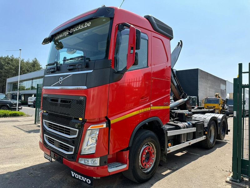 Volvo FH 540 6x4 HOOKLIFT 20T - RETARDER - LIFT AXLE - I-park Cool - SLEEPERCAB - E6 - BE TRUCK - Camião polibenne: foto 3 Volvo FH 540 6x4 HOOKLIFT 20T - RETARDER - LIFT AXLE - I-park Cool - SLEEPERCAB - E6 - BE TRUCK - Camião polibenne: foto 3
