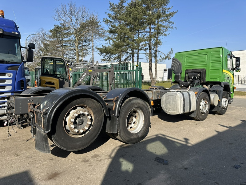 Volvo FM 340 8x2 CHASSIS (7m35) - LIFT+STEERING AXLE - MANUAL GEARBOX - EURO 3 - TÜV 05/2025 - BE TRUCK - Camião chassi: foto 5 Volvo FM 340 8x2 CHASSIS (7m35) - LIFT+STEERING AXLE - MANUAL GEARBOX - EURO 3 - TÜV 05/2025 - BE TRUCK - Camião chassi: foto 5