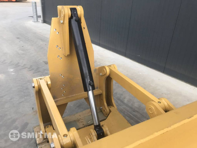 Cat 12M - Lâmina para Máquina de construção: foto 4 Cat 12M - Lâmina para Máquina de construção: foto 4