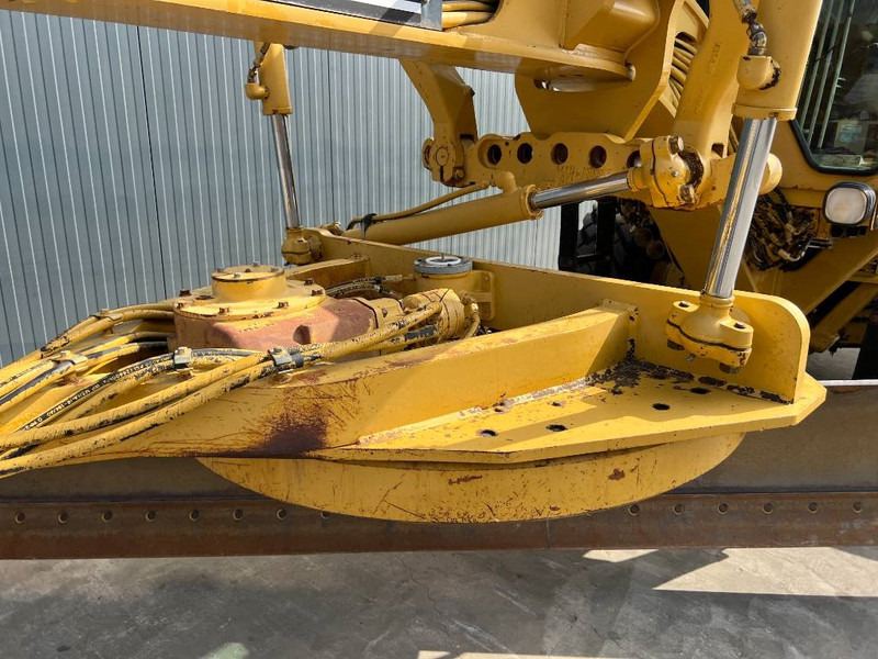 Motoniveladora Cat 140H: foto 7