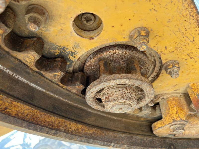 Motoniveladora Cat 140H: foto 9