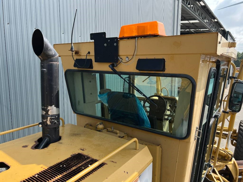 Motoniveladora Cat 140H: foto 14