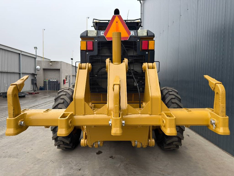 Cat 140M - Motoniveladora: foto 4 Cat 140M - Motoniveladora: foto 4