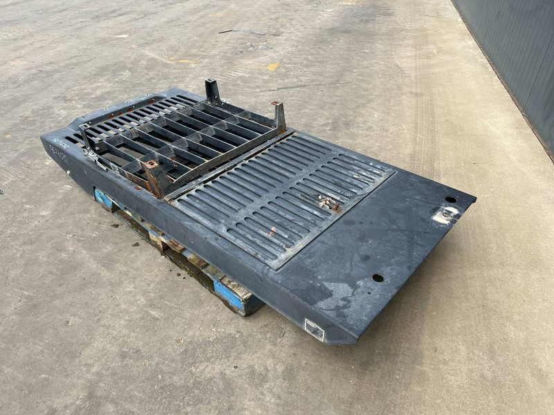 Cat 313E / M315F / 320F / 323E / 325F / 329E/ 330F / 3 - Cabine e interior para Máquina de construção: foto 2 Cat 313E / M315F / 320F / 323E / 325F / 329E/ 330F / 3 - Cabine e interior para Máquina de construção: foto 2