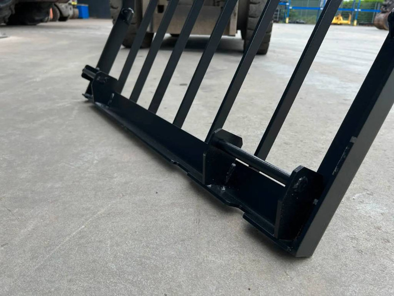 Cat 323D Guard - Estrutura/ Châssis para Máquina de construção: foto 5 Cat 323D Guard - Estrutura/ Châssis para Máquina de construção: foto 5
