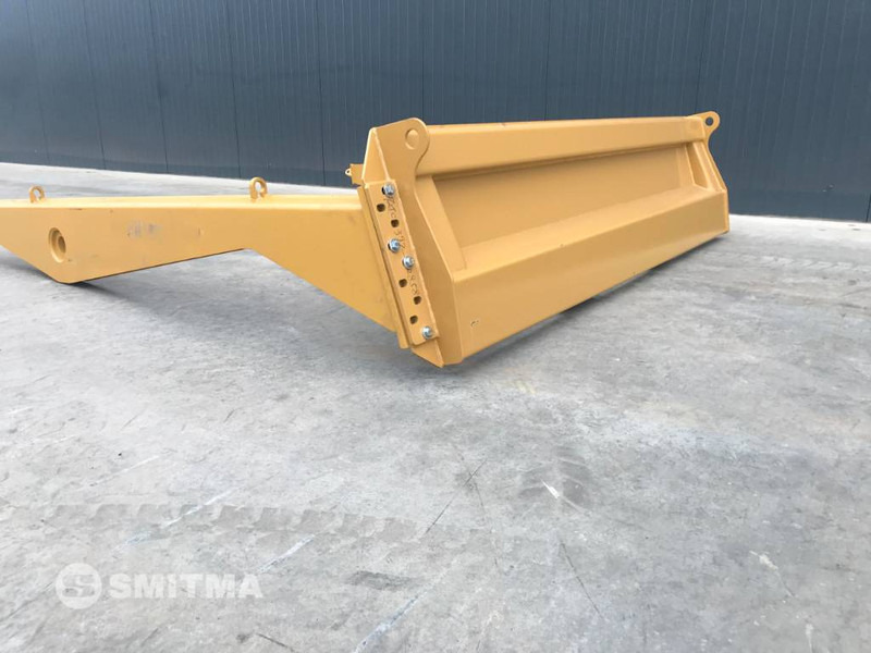Cat 725 - Rampa hidráulica para Máquina de construção: foto 2 Cat 725 - Rampa hidráulica para Máquina de construção: foto 2