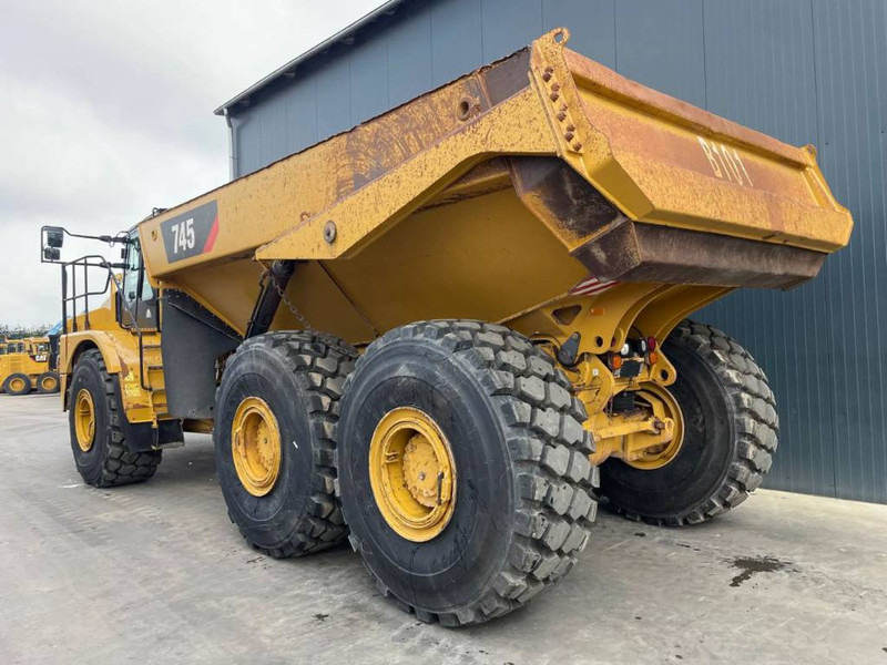 Cat 745 04A NEW TYRES - Caminhão articulado: foto 2 Cat 745 04A NEW TYRES - Caminhão articulado: foto 2
