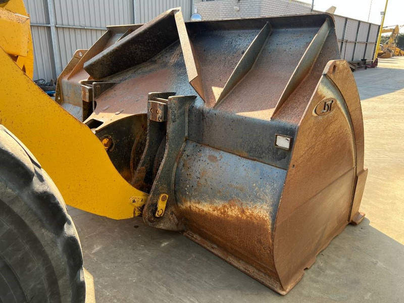 Pá carregadora de rodas Cat 972M: foto 13