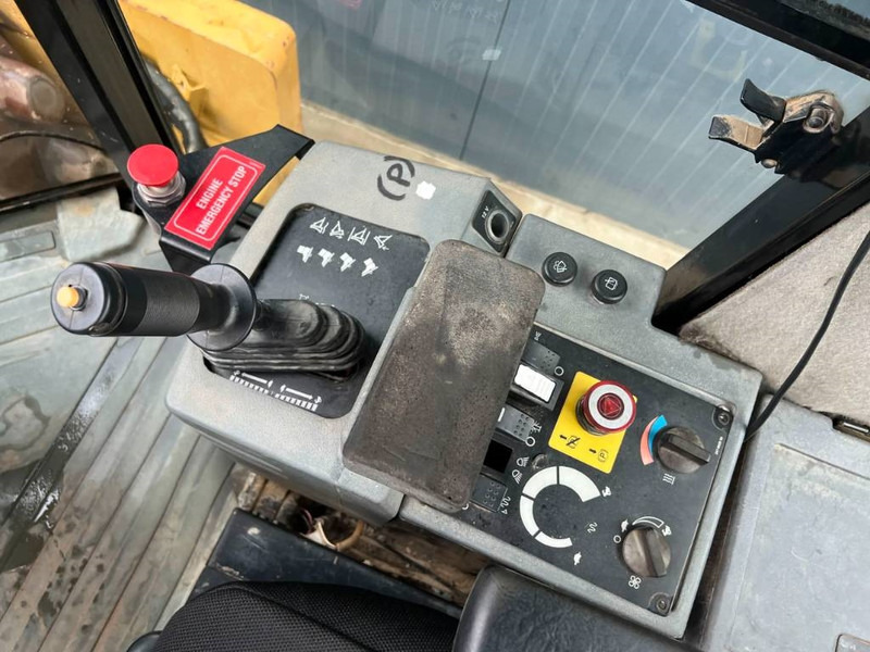 Rolo Cat CP76: foto 13 Rolo Cat CP76: foto 13