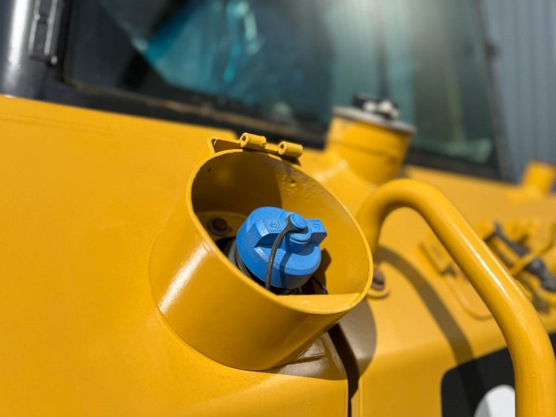 Cat D6N LGP - Buldôzer: foto 5 Cat D6N LGP - Buldôzer: foto 5