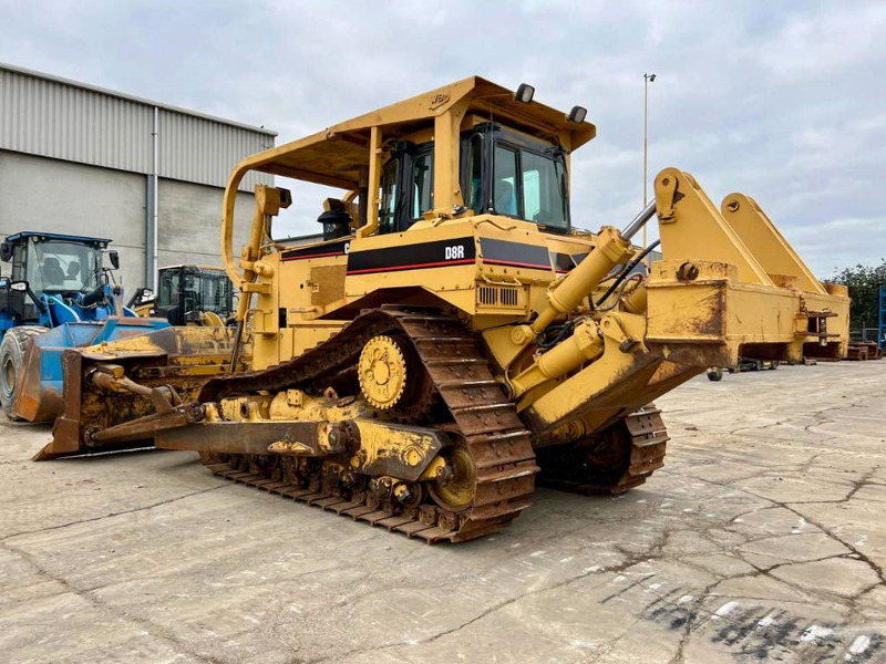 Cat D8R - Buldôzer: foto 2 Cat D8R - Buldôzer: foto 2