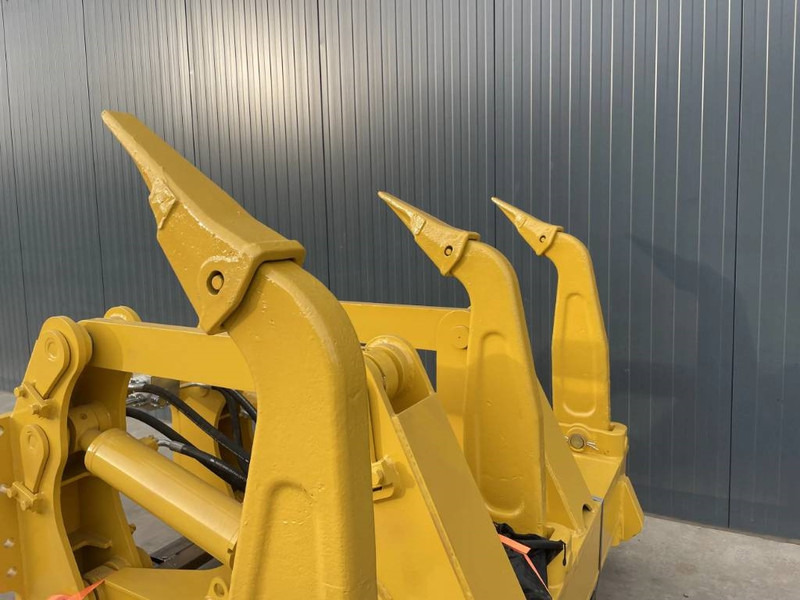 Komatsu D85 - Equipamento para Máquina de construção: foto 5 Komatsu D85 - Equipamento para Máquina de construção: foto 5