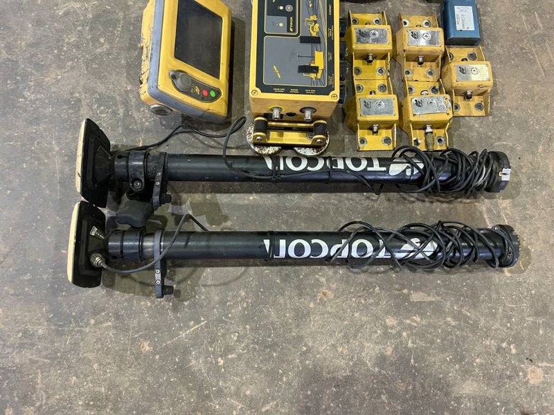 Topcon GPS - Equipamento para Máquina de construção: foto 3 Topcon GPS - Equipamento para Máquina de construção: foto 3