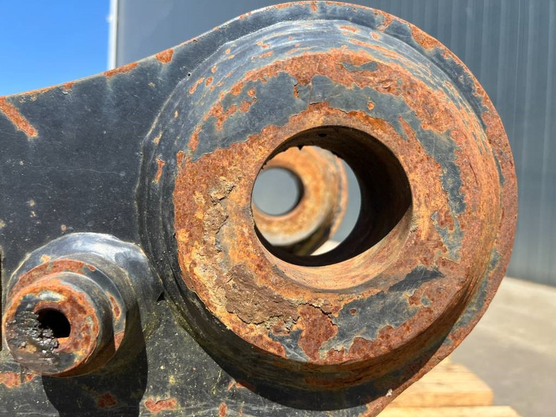 Acoplamento rápido para Máquina de construção OilQuick OQ65 - M314F / M316F / M318F: foto 11 Acoplamento rápido para Máquina de construção OilQuick OQ65 - M314F / M316F / M318F: foto 11