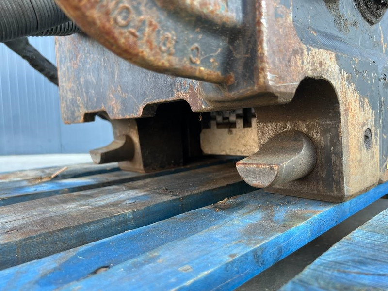 Acoplamento rápido para Máquina de construção OilQuick OQ65 - M314F / M316F / M318F: foto 10