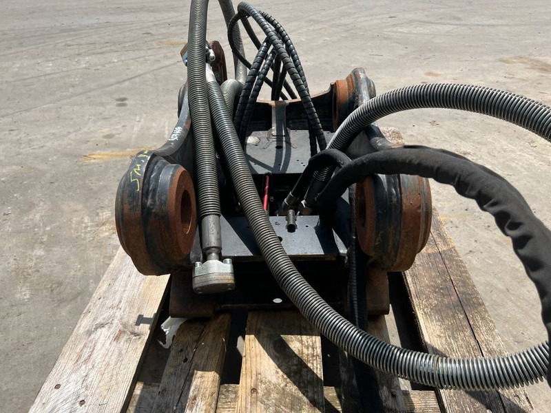 Acoplamento rápido para Máquina de construção OilQuick OQ65 - M314F / M316F / M318F: foto 6 Acoplamento rápido para Máquina de construção OilQuick OQ65 - M314F / M316F / M318F: foto 6