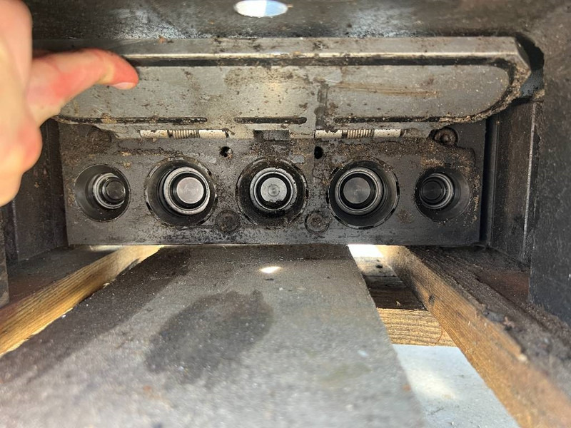 Acoplamento rápido para Máquina de construção OilQuick OQ65 - M314F / M316F / M318F: foto 15 Acoplamento rápido para Máquina de construção OilQuick OQ65 - M314F / M316F / M318F: foto 15