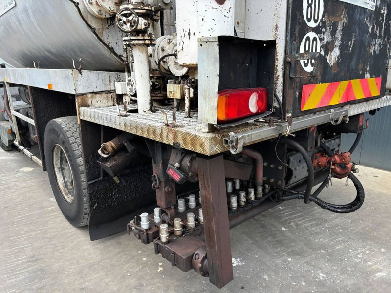 Distribuidor de asfalto para transporte de betume Renault Rincheval - 9.000 Liter: foto 10 Distribuidor de asfalto para transporte de betume Renault Rincheval - 9.000 Liter: foto 10