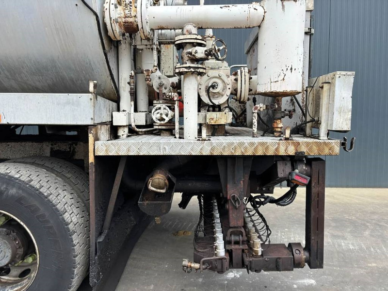 Distribuidor de asfalto para transporte de betume Renault Rincheval - 9.000 Liter: foto 14 Distribuidor de asfalto para transporte de betume Renault Rincheval - 9.000 Liter: foto 14