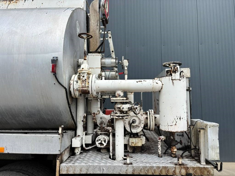 Distribuidor de asfalto para transporte de betume Renault Rincheval - 9.000 Liter: foto 15 Distribuidor de asfalto para transporte de betume Renault Rincheval - 9.000 Liter: foto 15