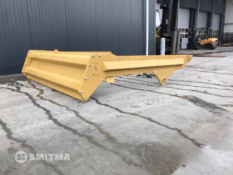 Volvo A25F - Rampa hidráulica para Máquina de construção: foto 4 Volvo A25F - Rampa hidráulica para Máquina de construção: foto 4
